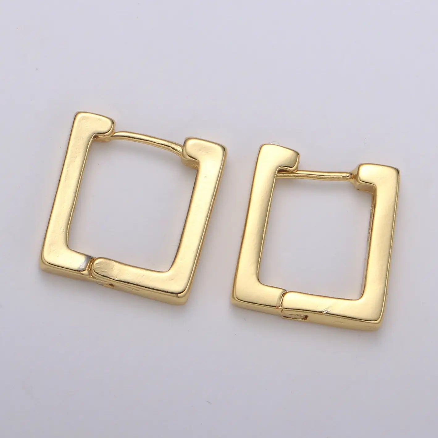 The Square Huggie